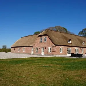 https://aagaarden.aarhushotels.net